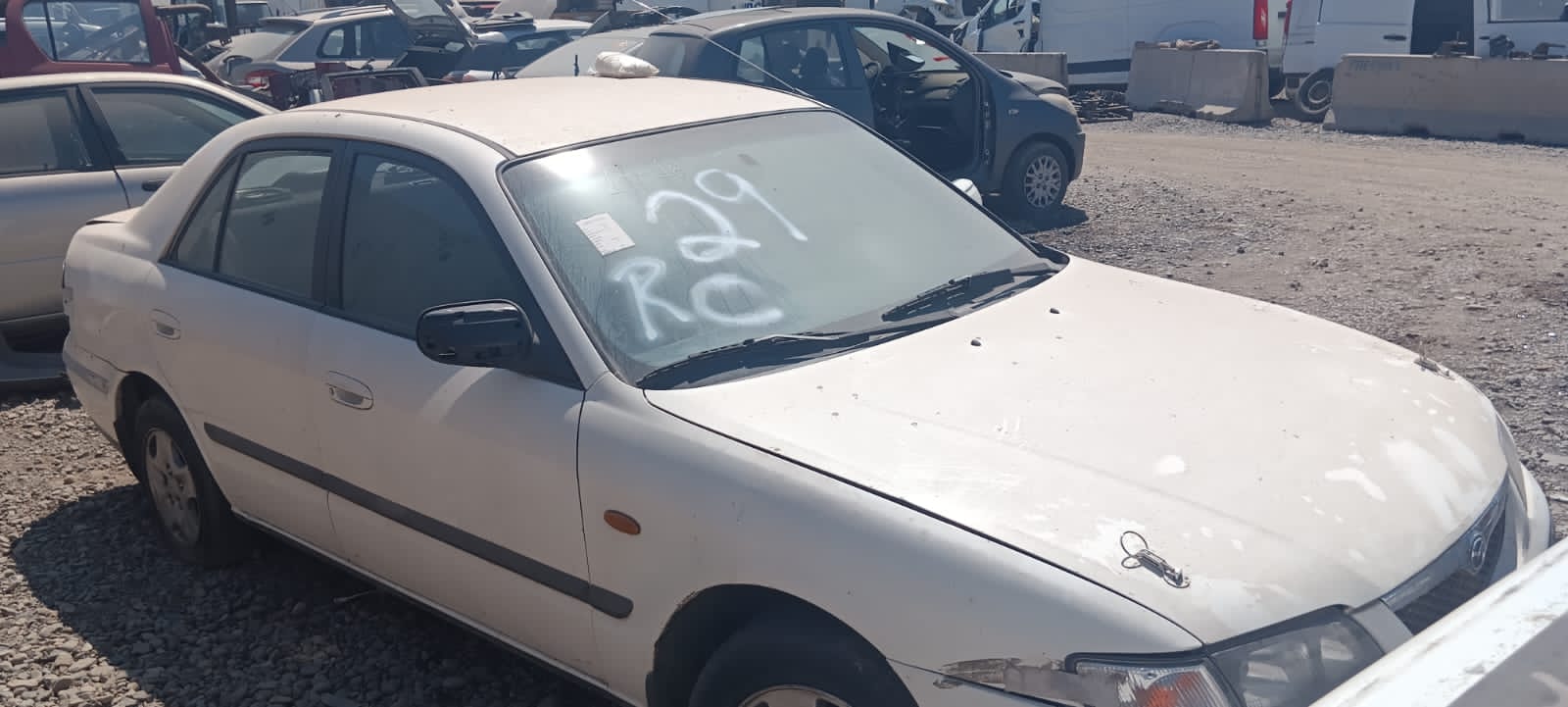  Mazda 626 1998    EN DESARME